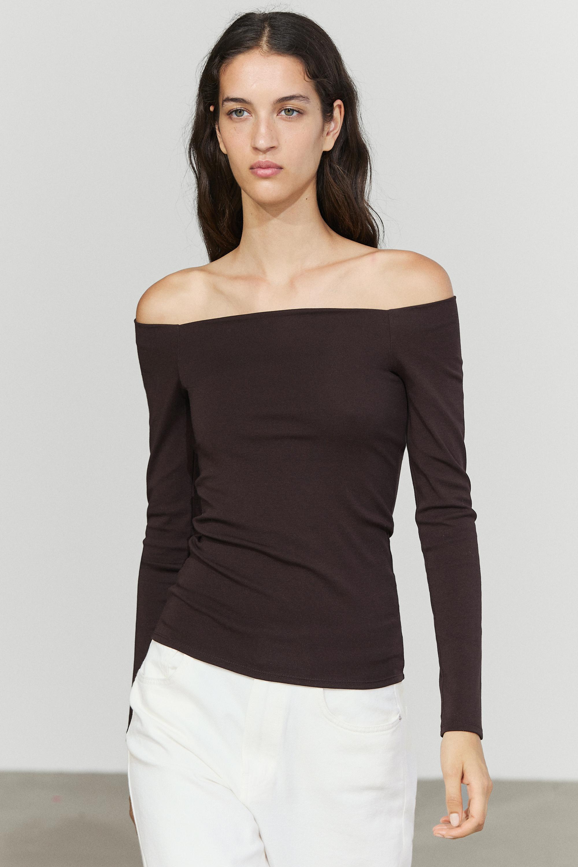 Stretch long sleeve top