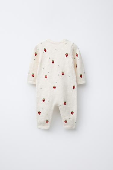 COMBINAISON EN MAILLE AVEC BRODERIE FRAISES - Écru de Zara