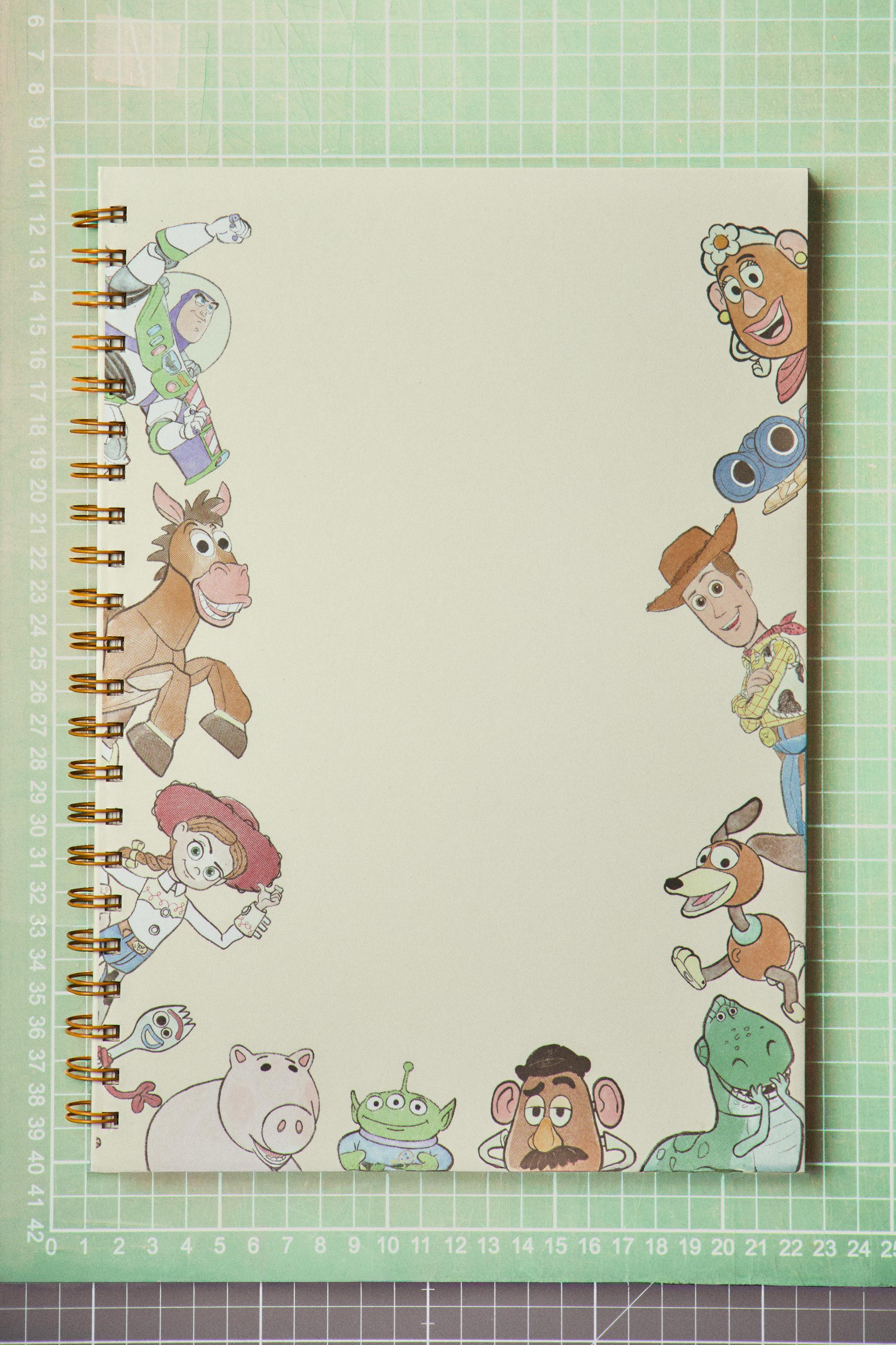 GRAND CARNET À SPIRALES POUR ENFANT TOY STORY ©DISNEY/PIXAR