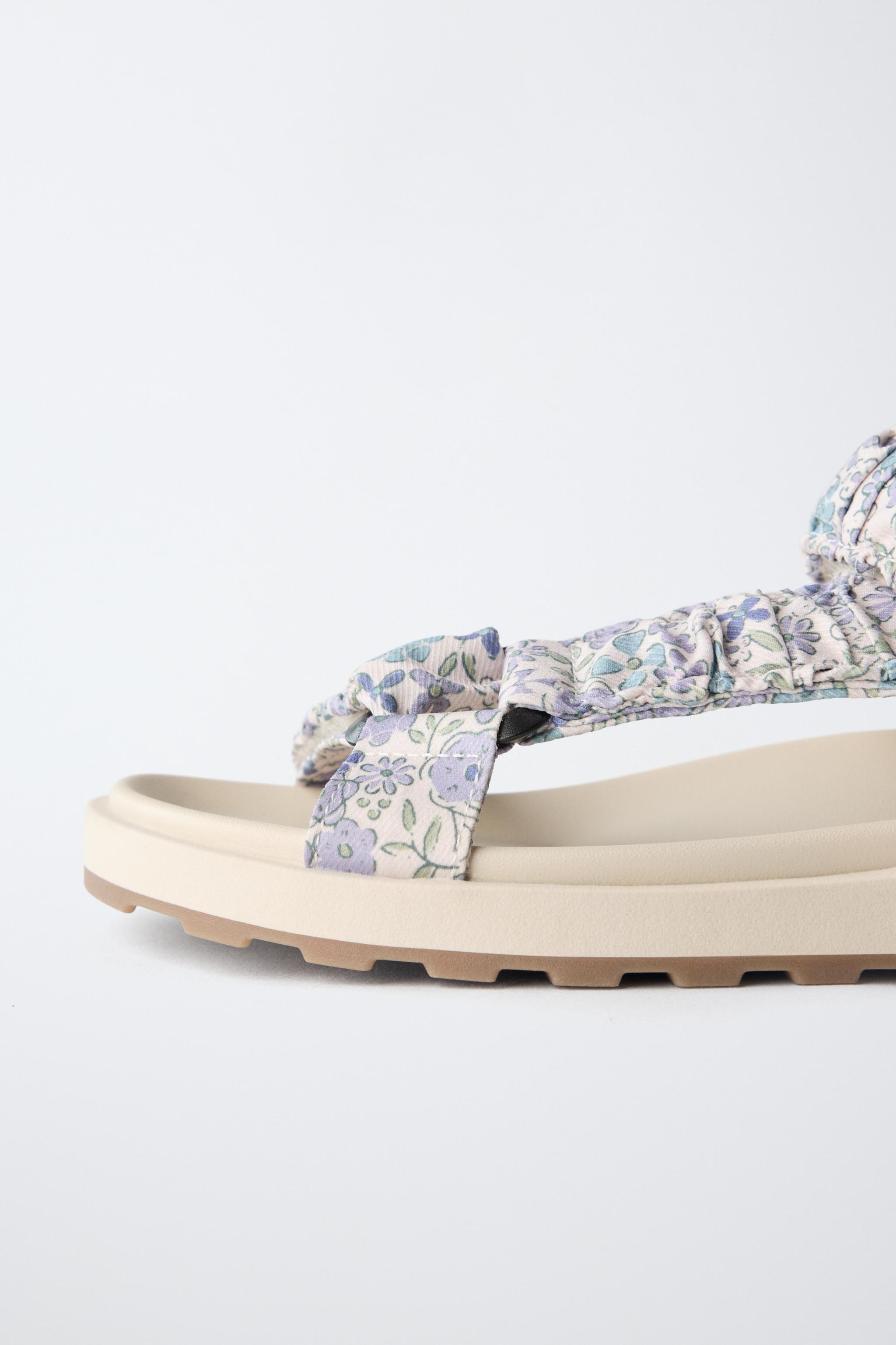TECHNICAL SANDALS