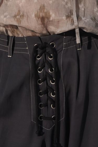 PANTALON FLUIDE À LACETS - Bleu marine foncé de Zara - Image 5