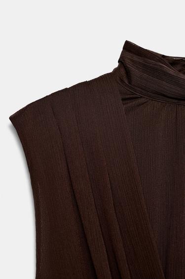 VESTIDO MINI DRAPEADO - Marrón de Zara