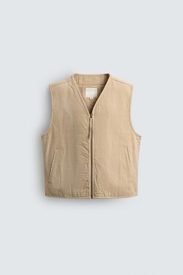 ЖИЛЕТ ИЗ ХЛОПКА С ЭФФЕКТОМ ПОТЕРТОСТИ И СТРОЧКОЙ — ПЕСОЧНЫЙ от Zara