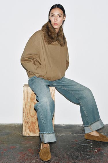 MOCASÍN PIEL SERRAJE EFECTO BORREGUITO - Beige de Zara - Imagen 0