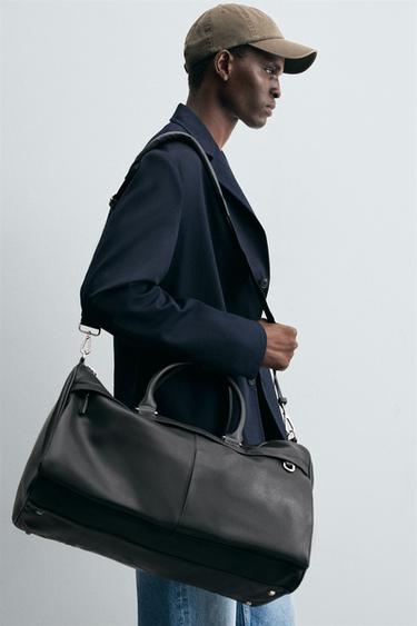 TEXTURED TRAVEL BAG - Black by Zara