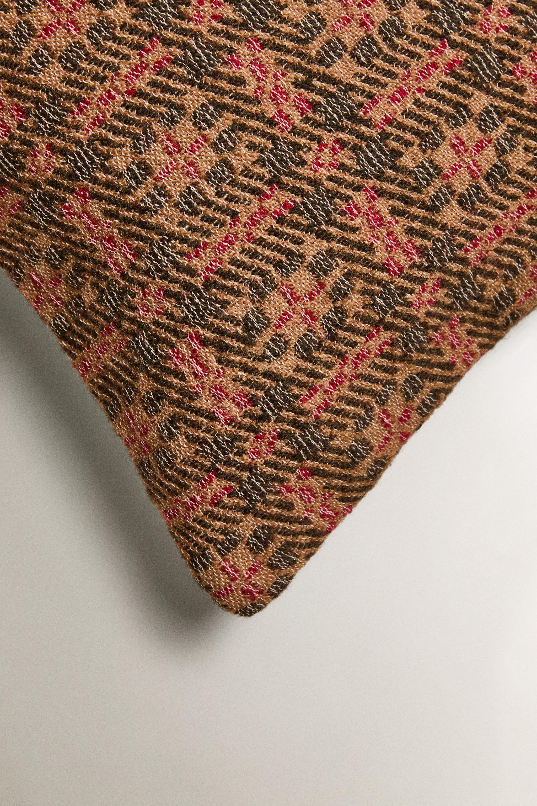 GEOMETRIC CHECK THROW PILLOW COVER