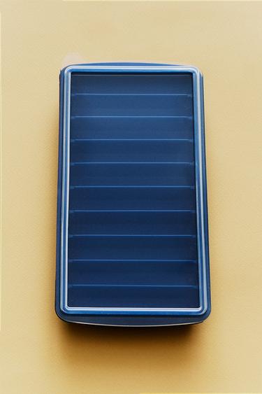 VASSOIO PORTAGHIACCIO IN SILICONE 10 RETTANGOLI - Azzurro intenso di Zara