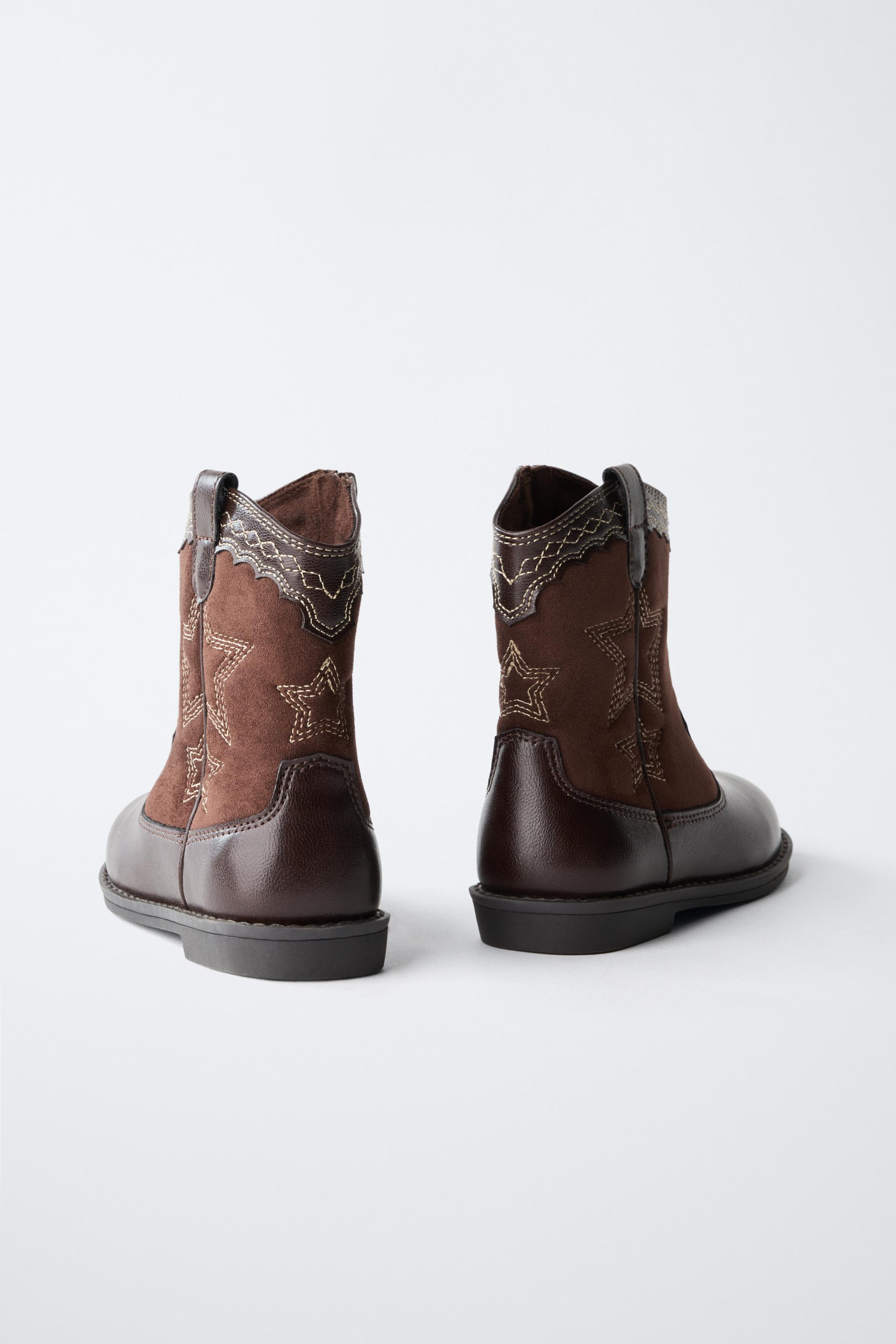 EMBROIDERED COWBOY BOOTS