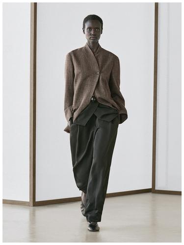 Abrigo jaspeado cuello subido con lana - Marrón de Zara