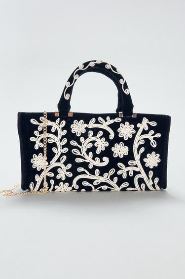 حقيبة سيتي مطرزة - أسود الخاص بـ Zara