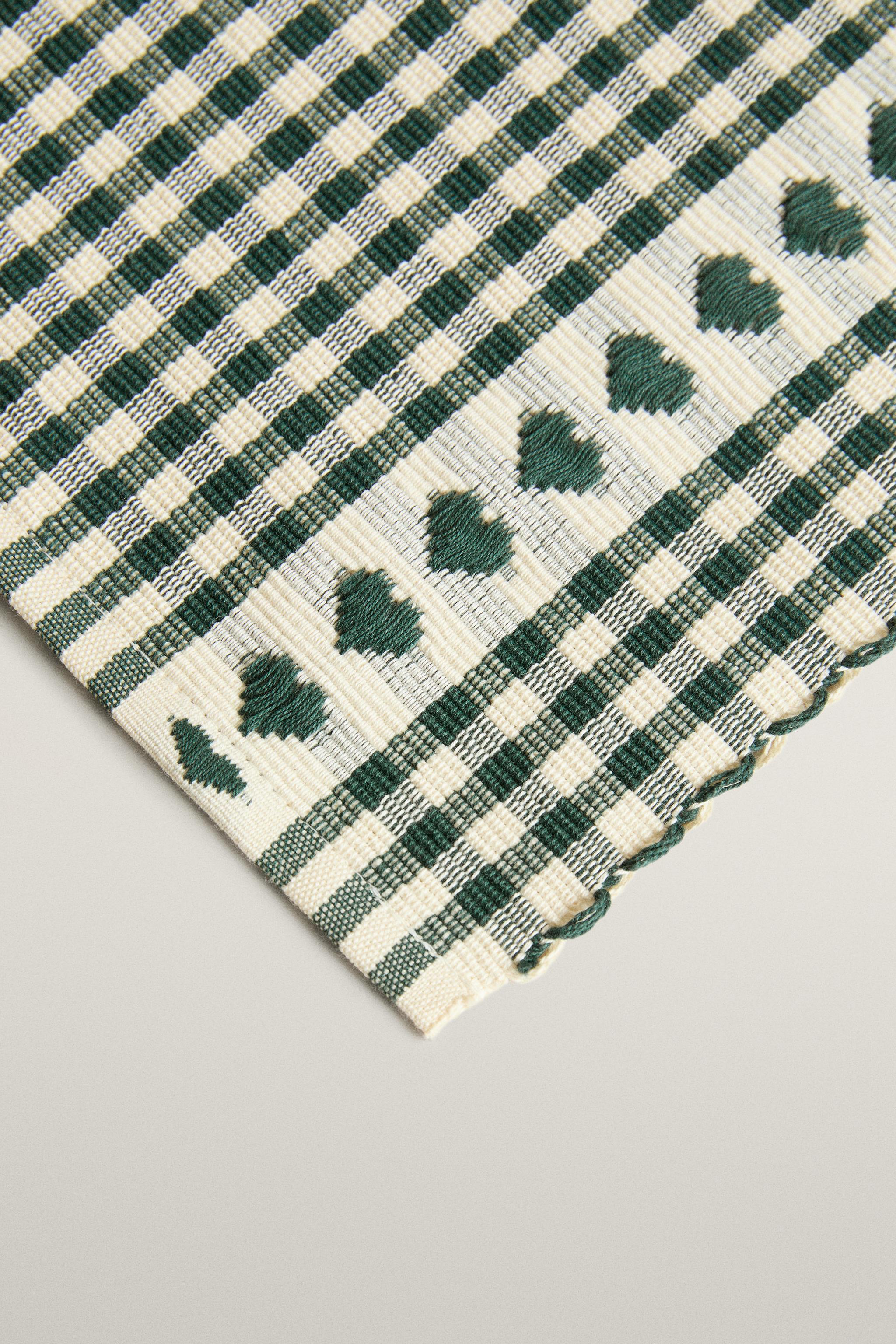 CHRISTMAS HEART PLACEMATS (PACK OF 2)