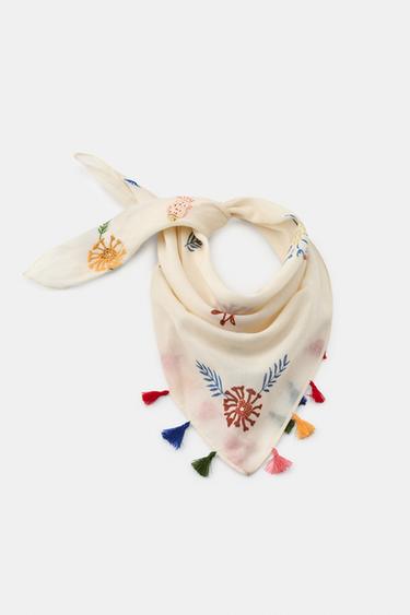 FOULARD BRODERIES POISSONS POMPONS - Écru de Zara - Image 3