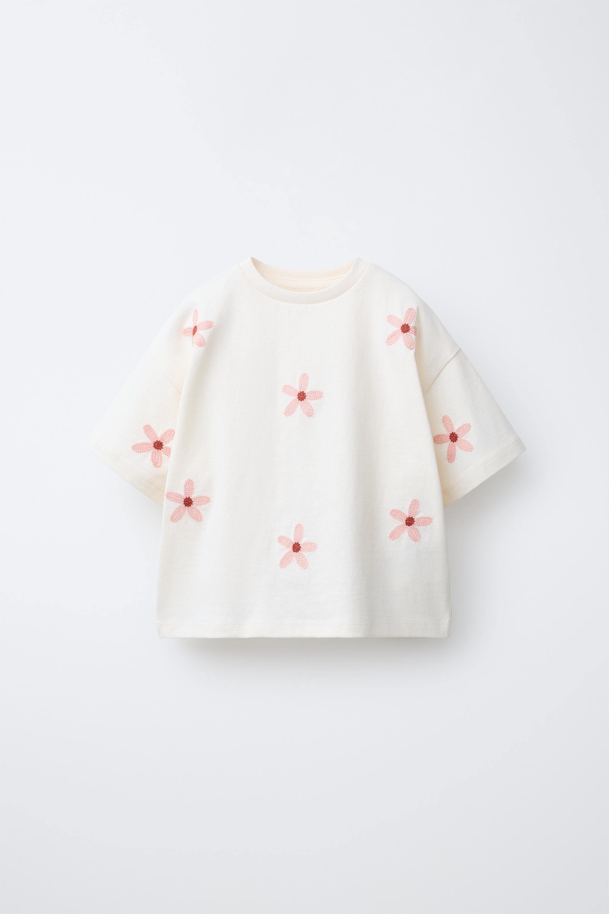EMBROIDERED FLORAL T-SHIRT