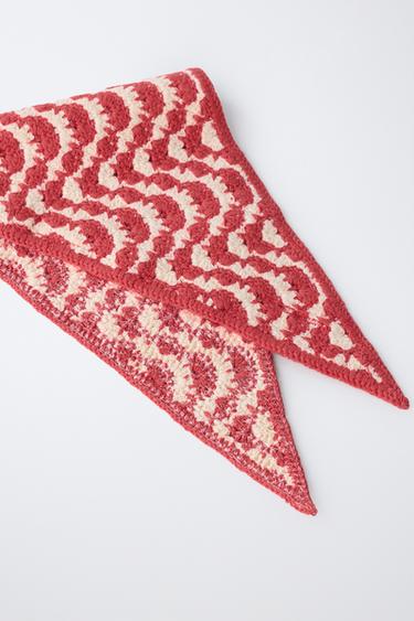 BANDANA EN MAILLE TEXTURÉE - Écru / Rouge de Zara - Image 3