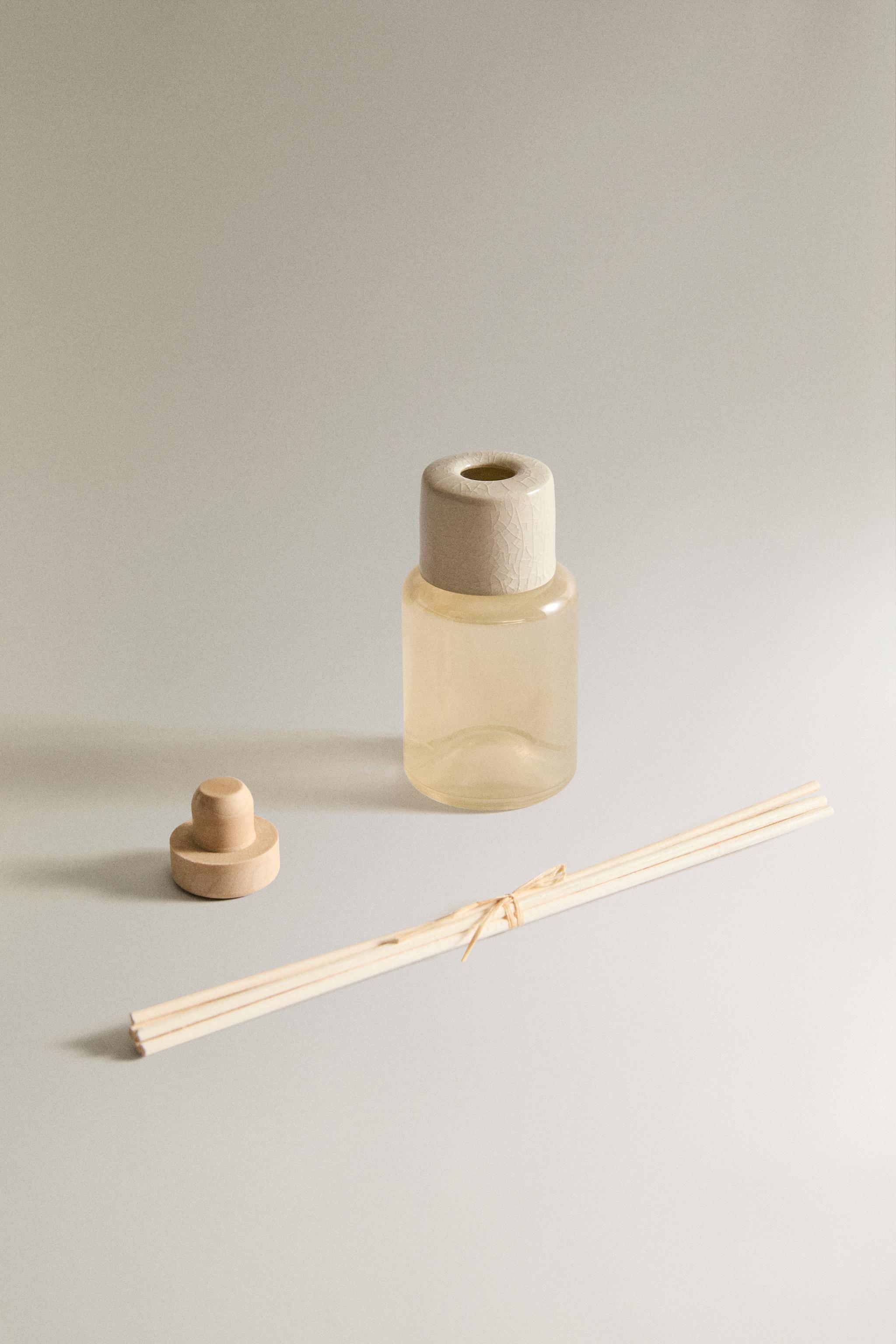 (95 ML) LUMINOUS CAMELLIA SCENTED REED DIFFUSERS — Light pink