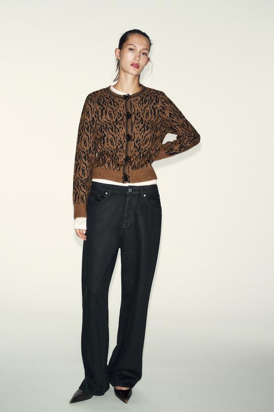 ANIMAL JACQUARD KNIT CARDIGAN