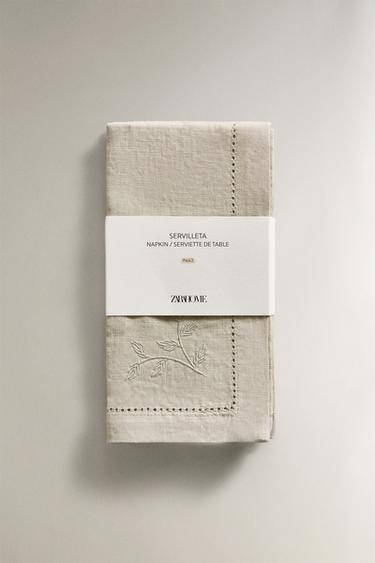LINEN NAPKIN WITH FLORAL EMBROIDERY (PACK OF 2) - Bluish by Zara - Image 4