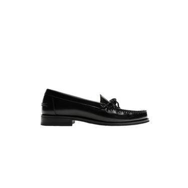 MOCASSINS DE PELL AMB LLAÇ - Negre de Zara