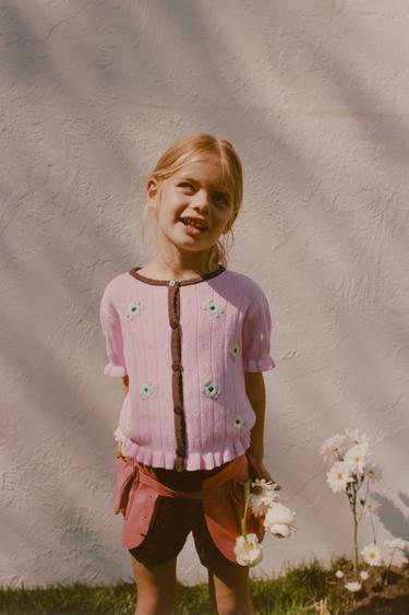 KNIT TOP WITH CONTRAST FLORAL EMBROIDERY - Pink / Lilac by Zara