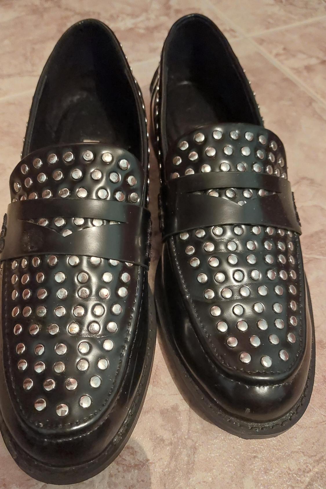 STUDDED LOAFERS