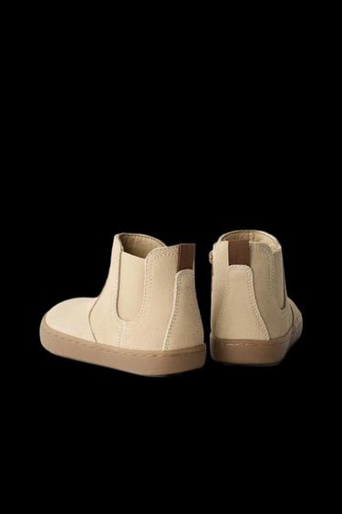 BAREFOOT LEATHER BOOTS - Sand Brown by Zara