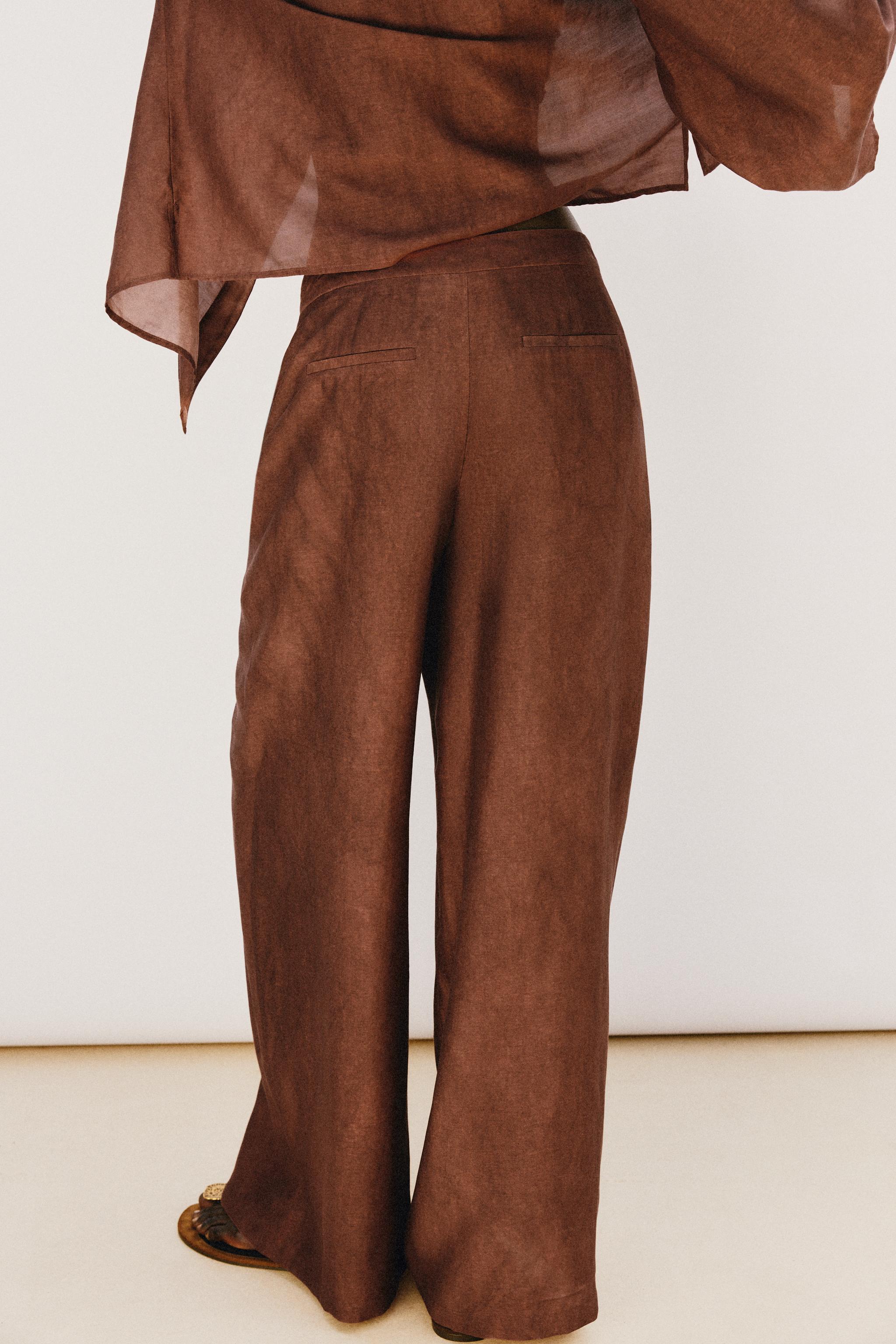 FLOWY WIDE LEG PANTS