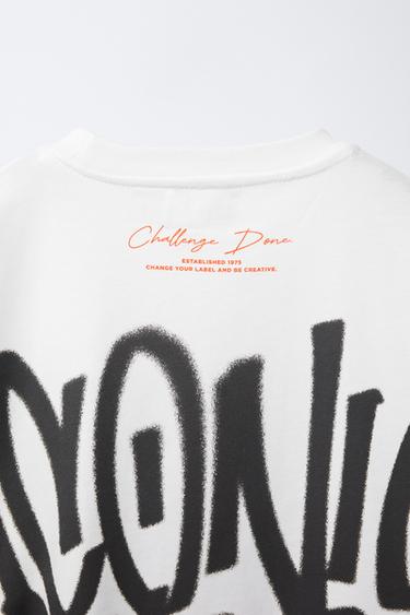 T-SHIRT À IMPRIMÉ GRAFFITI - Blanc de Zara - Image 3