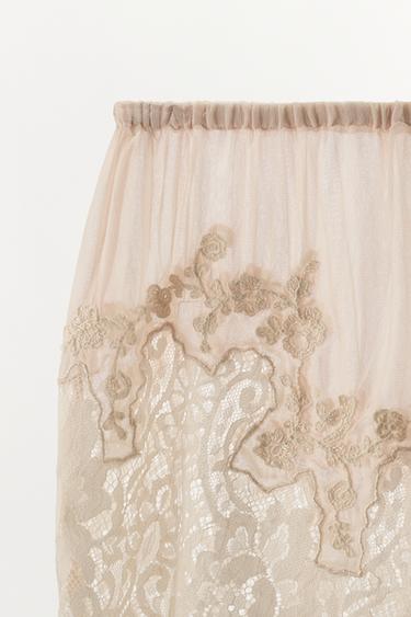 SHORT EN GEORGETTE BRODÉ DENTELLE - Rose de Zara - Image 5