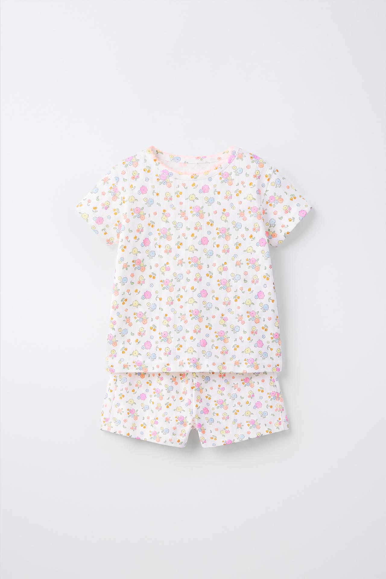 1 1/2-6 YEARS/ FLORAL PRINT PYJAMAS — Ecru