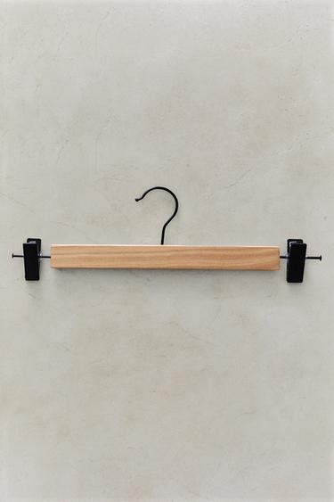 WOODEN SKIRT HANGER (SET OF 3) - Light beige by Zara