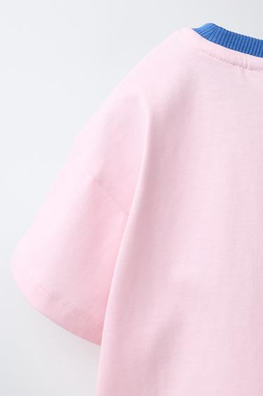 T-SHIRT À MOTIFS IMPRIMÉS - Rose de Zara - Image 3