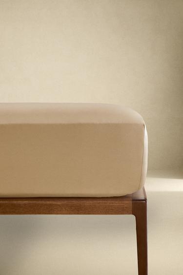 100% MULBERRY SILK FITTED SHEET | 30 CM HIGH - Gold by Zara