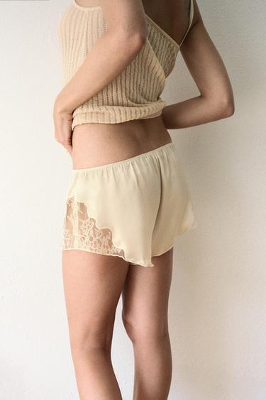 LACY SATIN SHORTS - Oyster-white by Zara