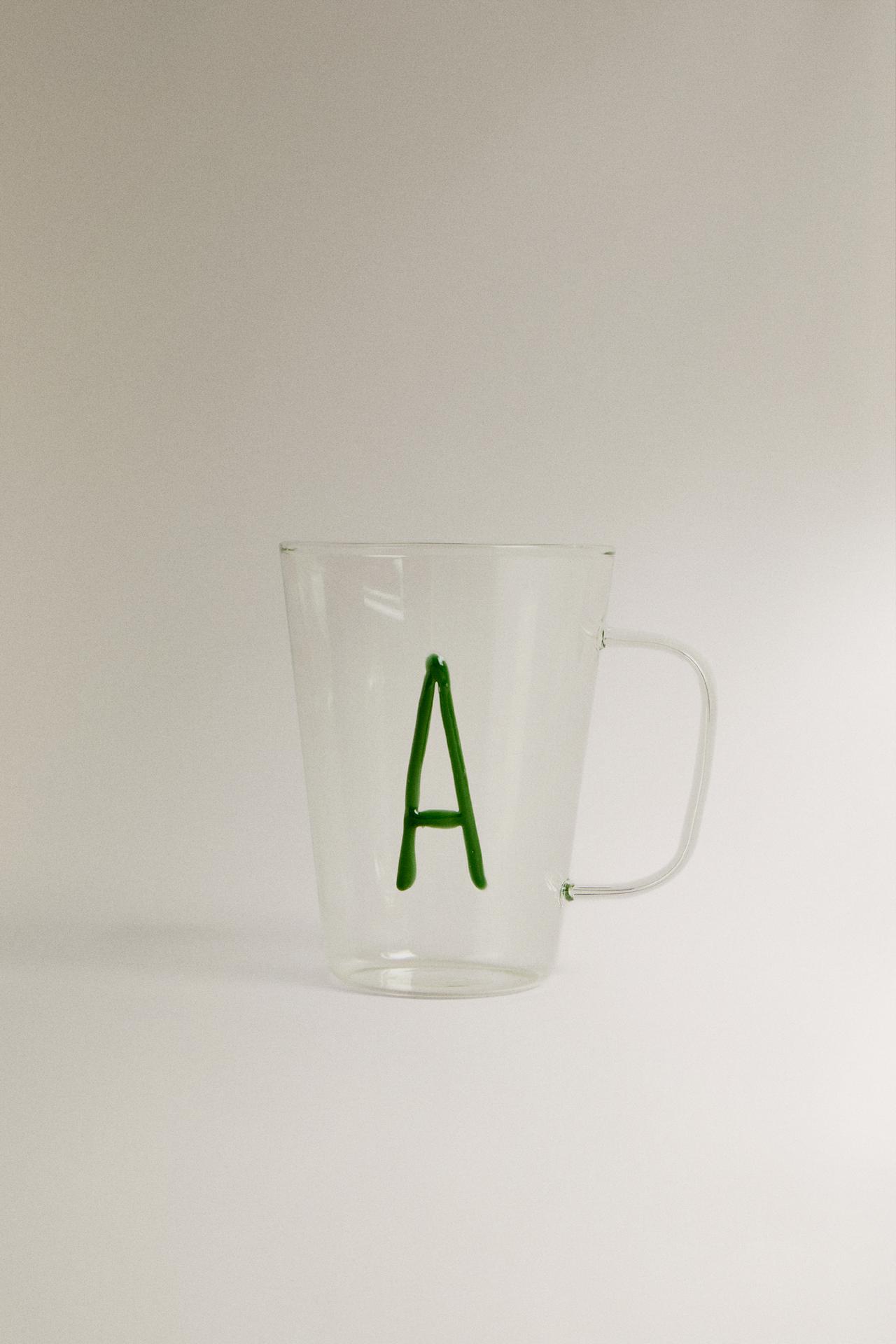 BOROSILICATE MUG WITH INITIAL A — Greenish