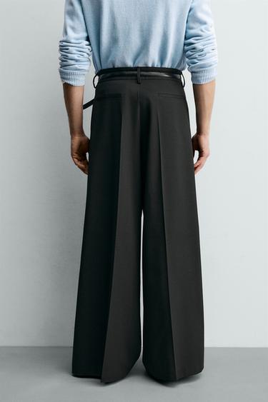 PANTALON COUPE LARGE À PLIS - Noir de Zara - Image 2