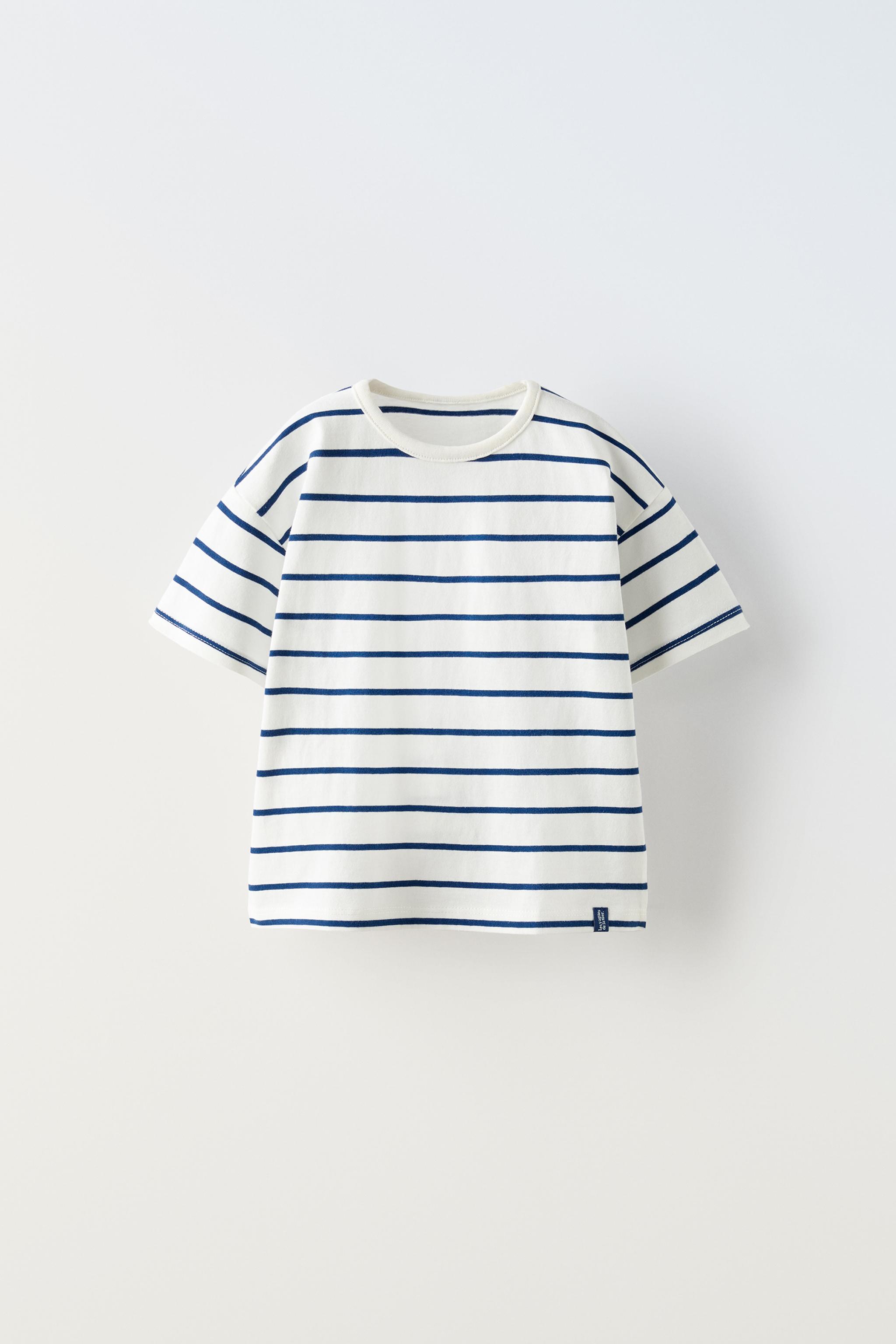 Blue striped t shirt hotsell