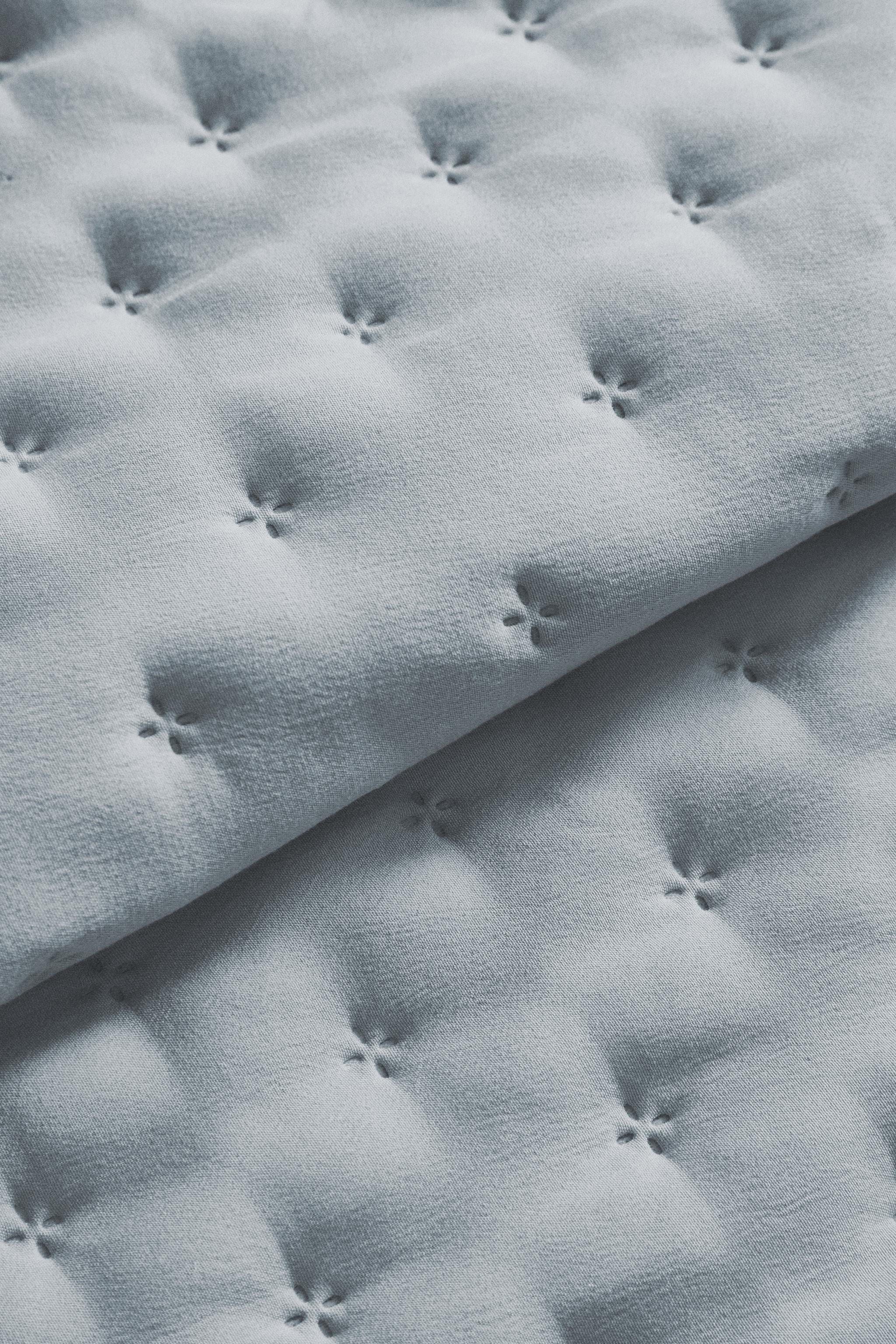 QUILTED BEDSPREAD WITH DOTS - Beige | ZARA United Kingdom