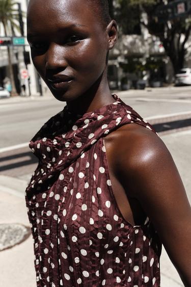 BLOUSE À POIS - Écru / Grenat de Zara - Image 2