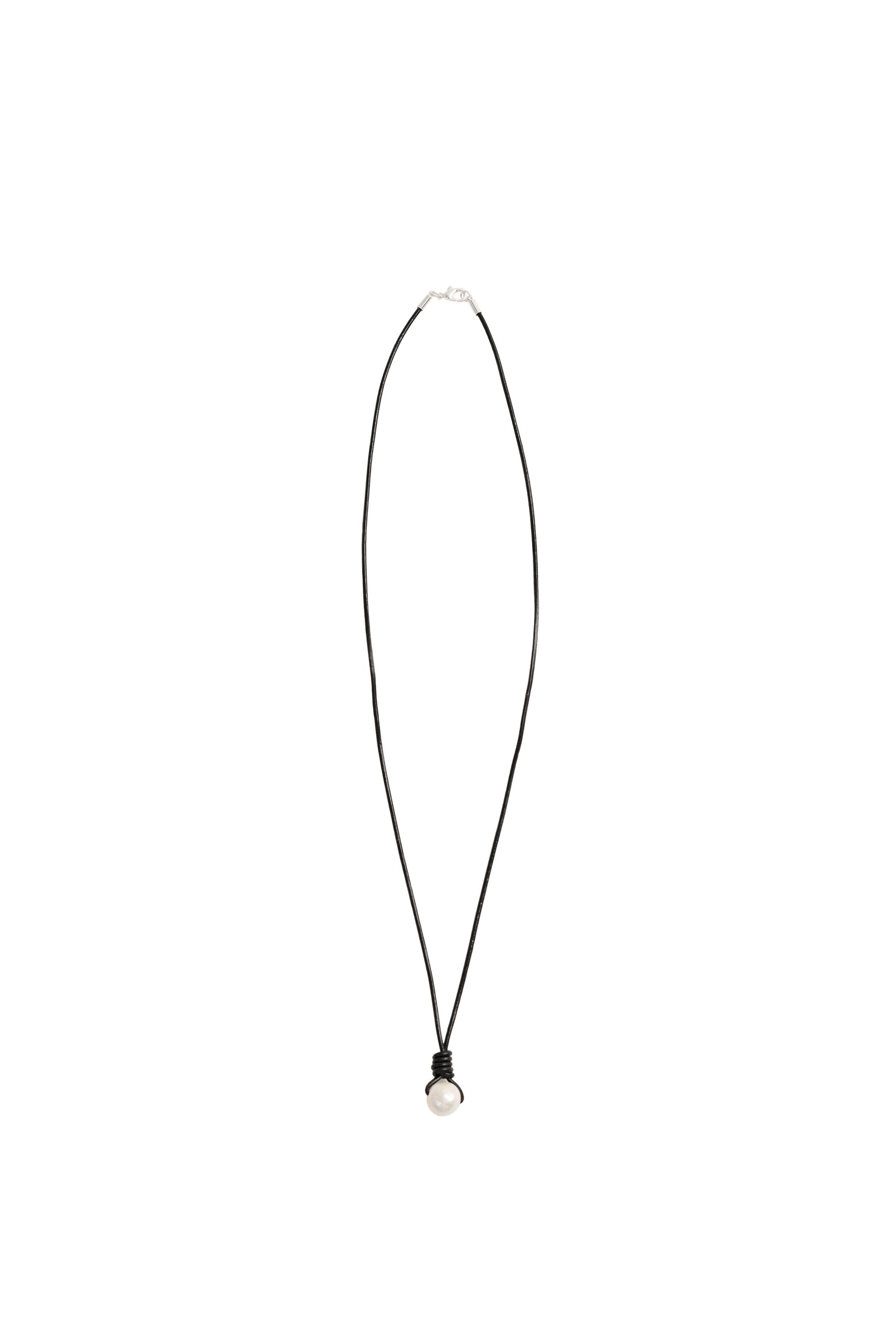 hana！ PEARL CORD NECKLACE - Leather | ZARA Canada
