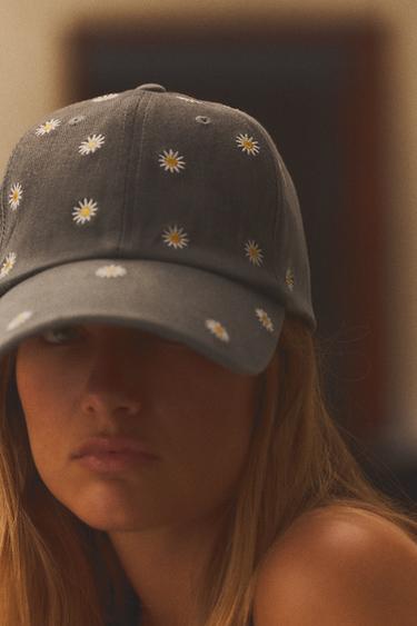 CASQUETTE EN JEAN BRODÉE - Gris de Zara - Image 1
