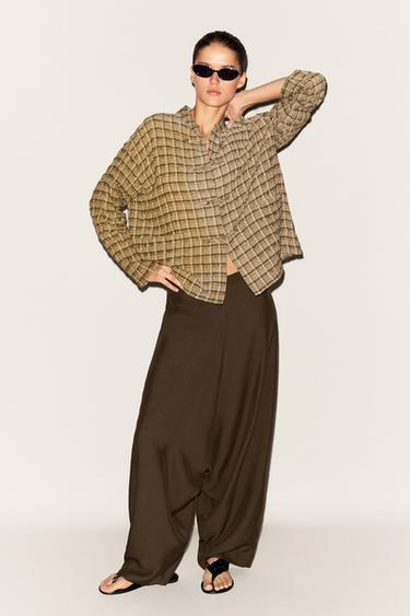 Camisa fluida detalle cuadros - Mostaza de Zara - Imagen 0