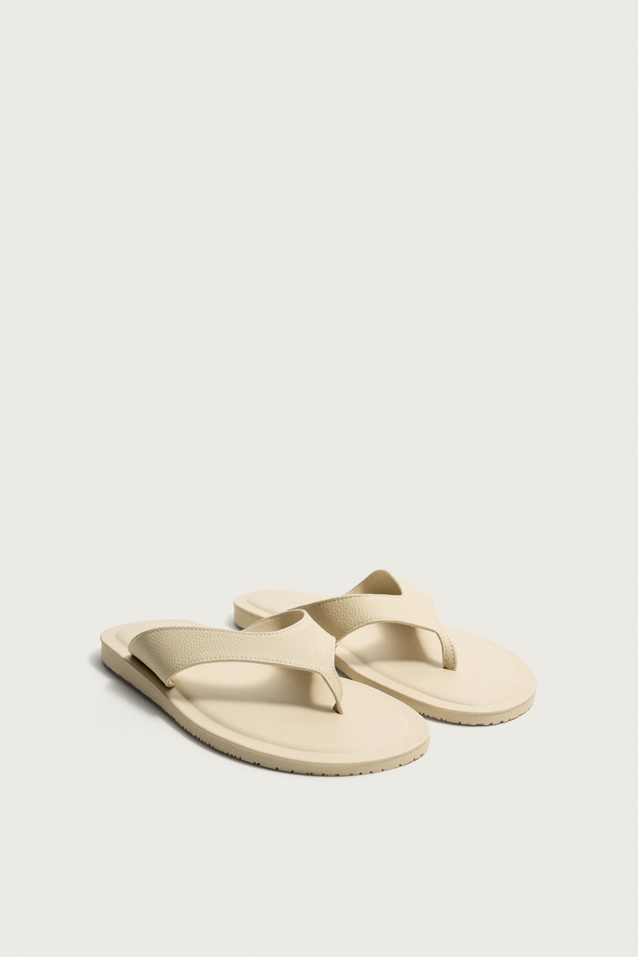 LEATHER STRAPPY SANDALS — Off White