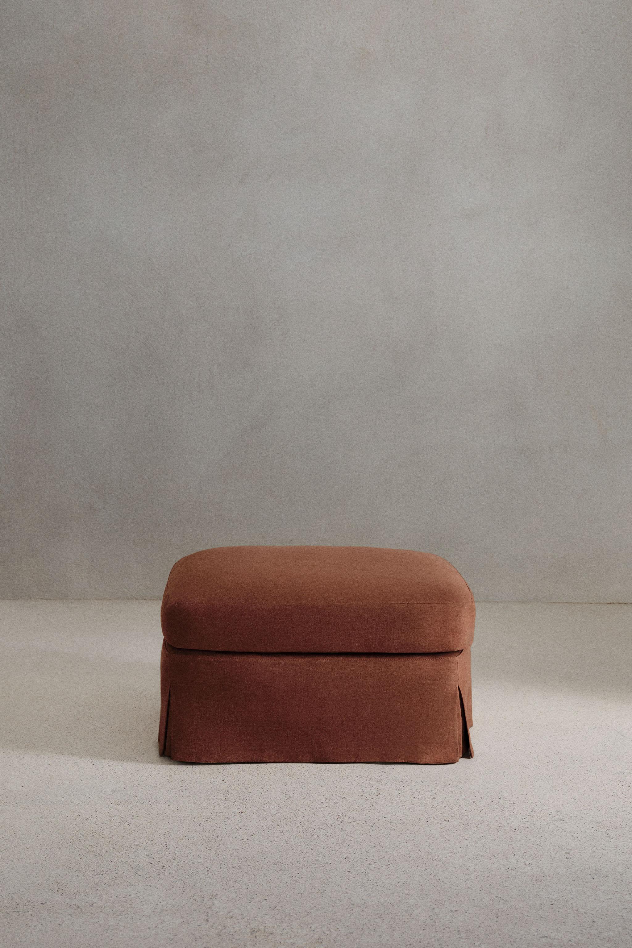 FOOTSTOOL 01 LINEN COVER — Terracotta