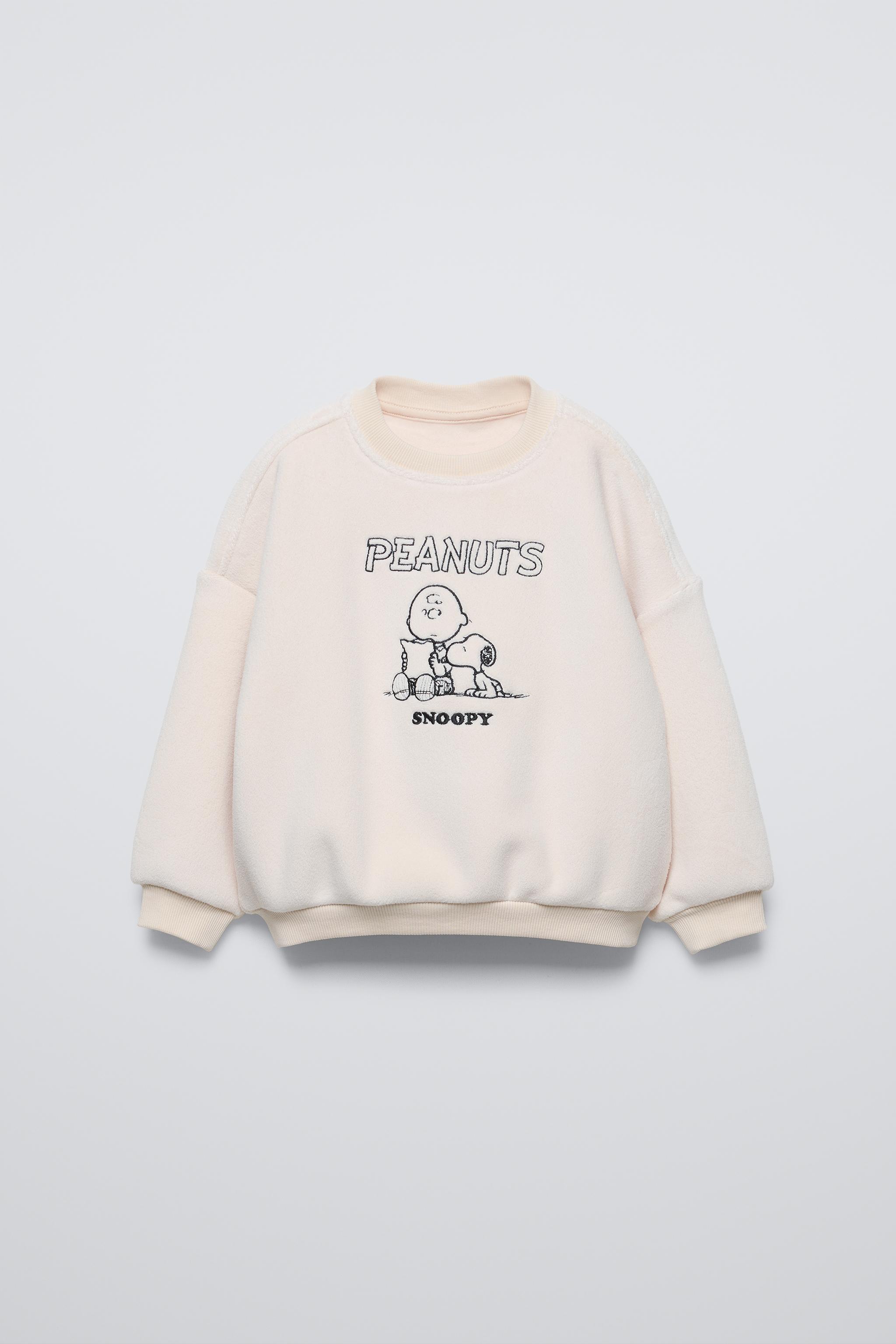 SNOOPY PEANUTS EMBROIDERED FLEECE SWEATSHIRT