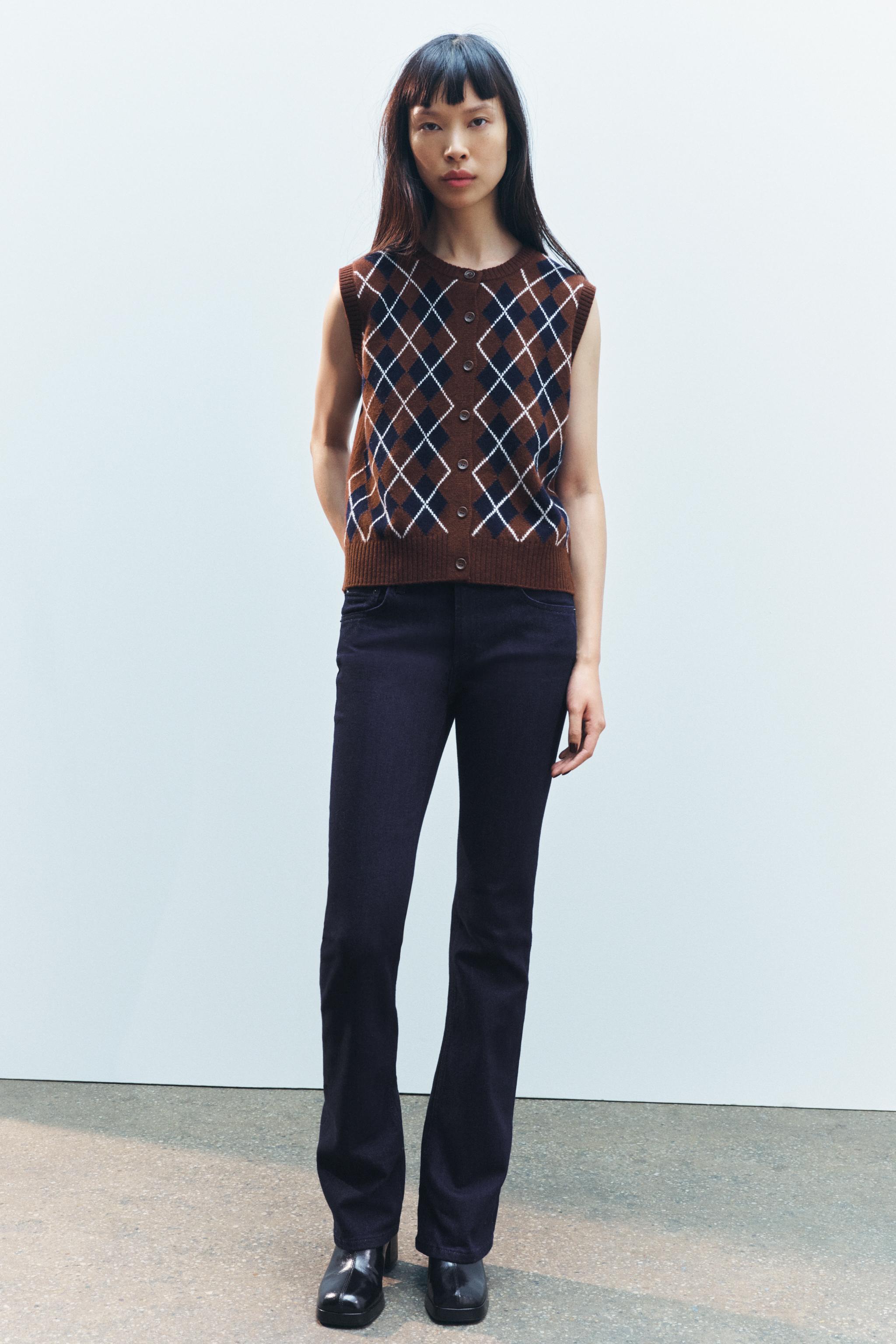 GILET EN MAILLE À LOSANGES Marron clair ZARA France