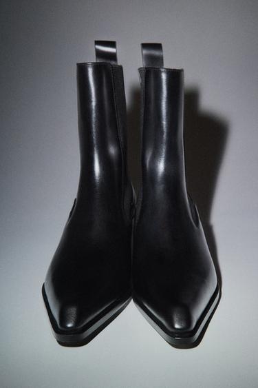 LIMITED EDITION LEATHER KITTEN HEEL ANKLE BOOTS - Black by Zara