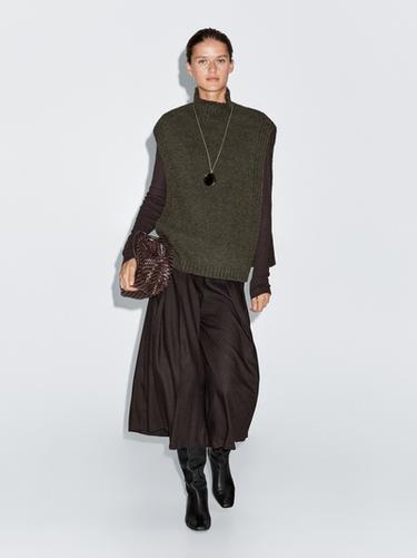 Zara Sleeveless high neck sweater - Green - Image 0