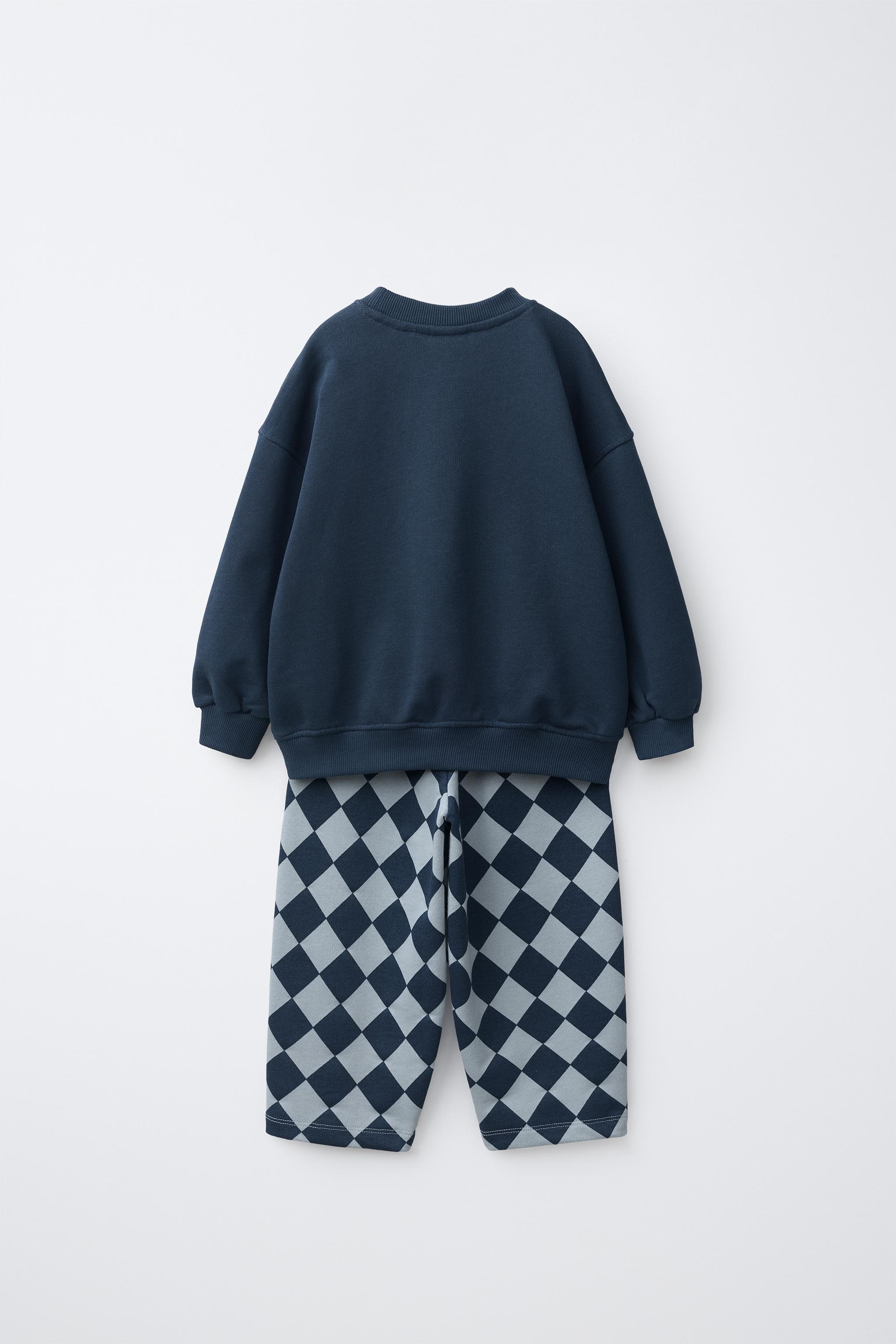 ARGYLE PRINT SWEATSHIRT AND JOGGER SET