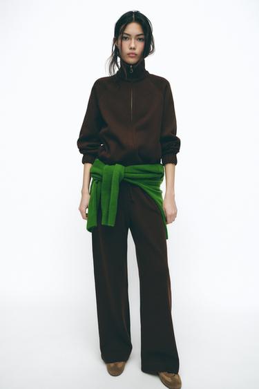 SOFT-SWEATSHIRT MIT REISSVERSCHLUSS - Braun von Zara