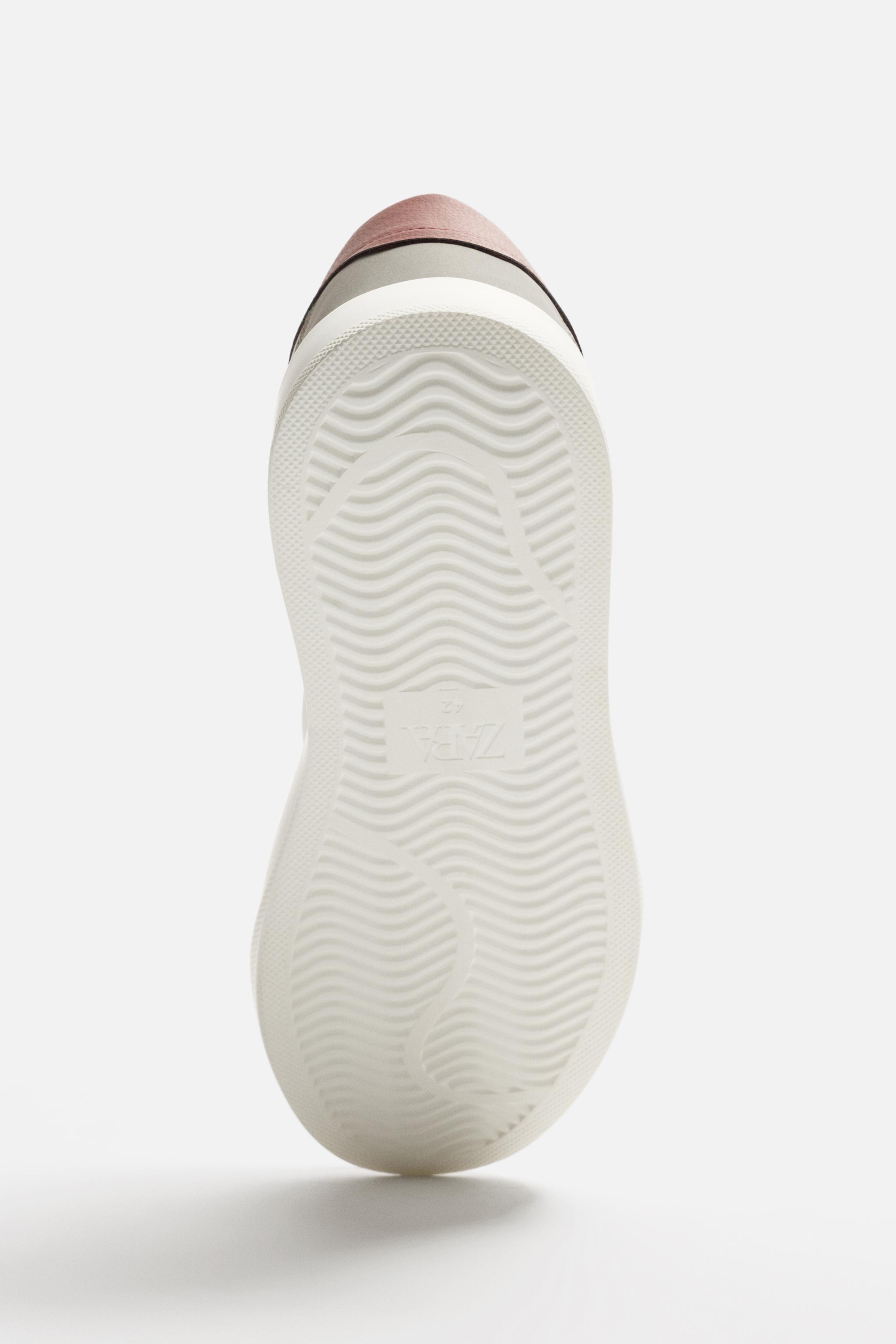 【ZARA】ディテールヒールスニーカー | 2213/520/624 HEEL DETAIL SNEAKER - White | ZARA United States